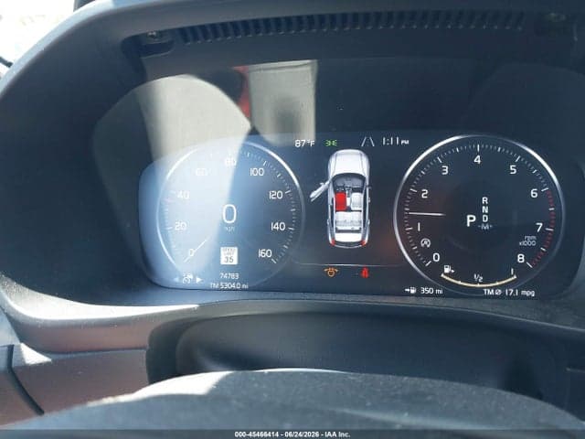2020 VOLVO XC40 T5 7