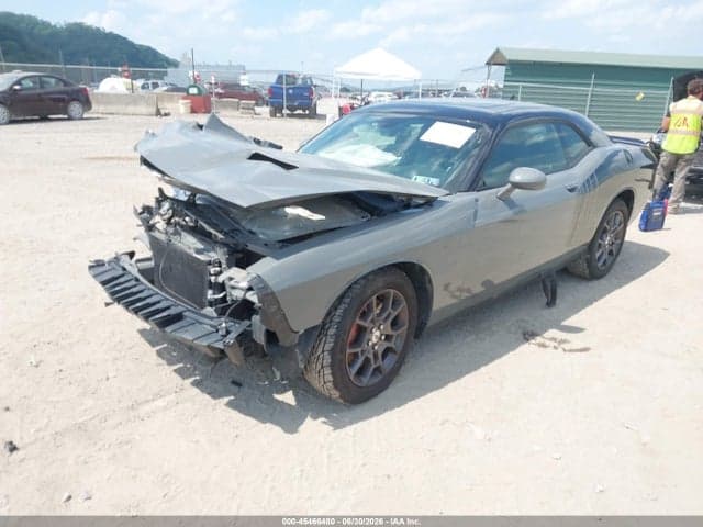 2018 DODGE CHALLENGER GT AWD 2