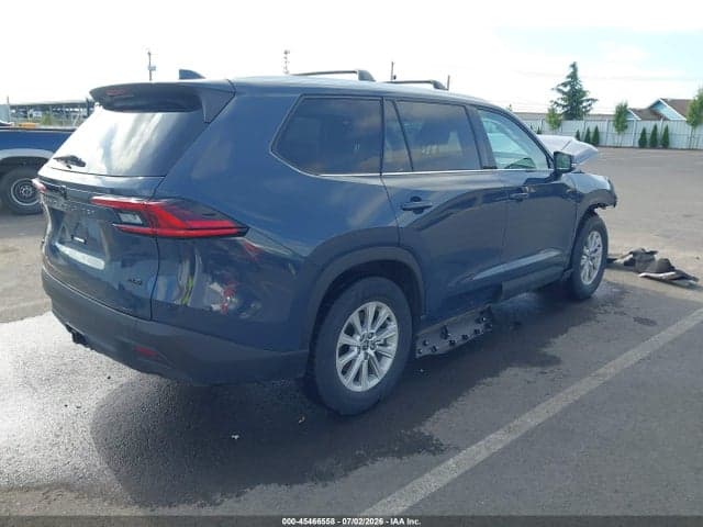 2025 TOYOTA GRAND HIGHLANDER XLE 4