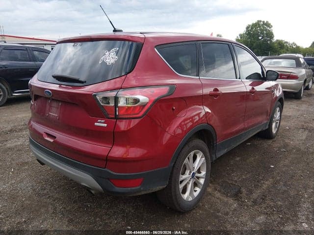 2017 FORD ESCAPE SE 4