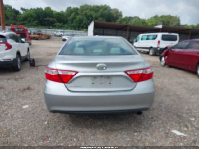 2017 TOYOTA CAMRY XLE 16