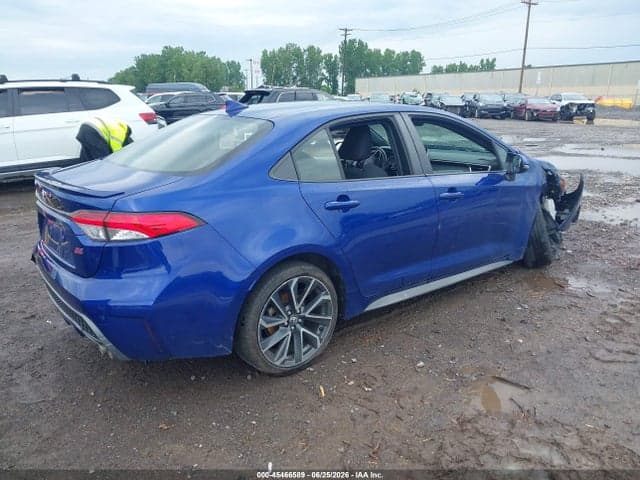 2020 TOYOTA COROLLA SE 4