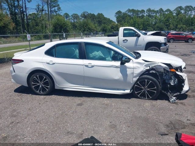 2018 TOYOTA CAMRY SE 12