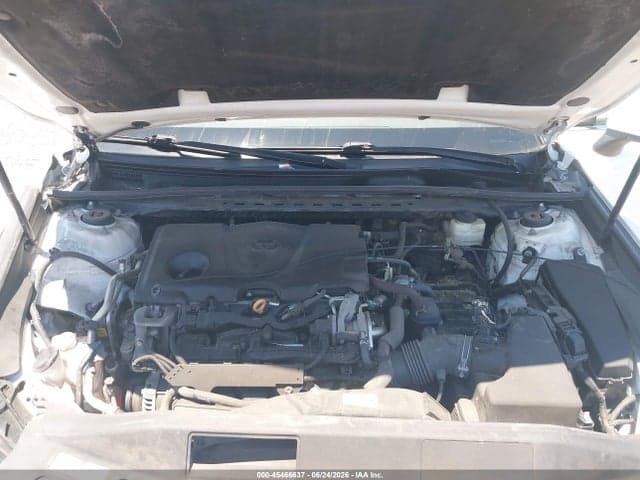 2018 TOYOTA CAMRY SE 10