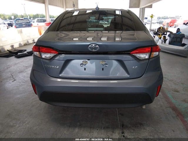 2026 TOYOTA COROLLA LE 17