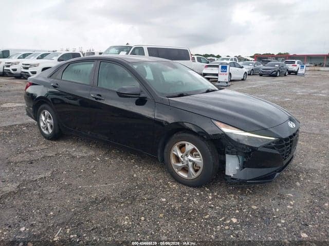 2023 HYUNDAI ELANTRA SE 1