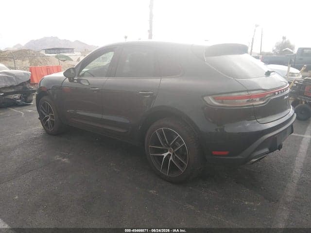 2023 PORSCHE MACAN T 3
