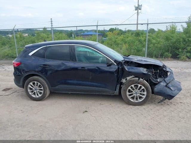 2021 FORD ESCAPE SE 13