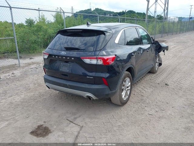 2021 FORD ESCAPE SE 4