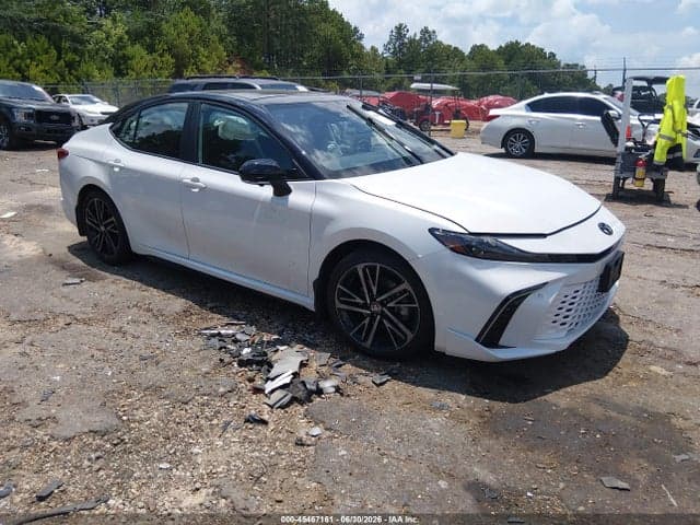 2025 TOYOTA CAMRY XSE 1
