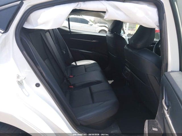 2025 TOYOTA CAMRY XSE 8