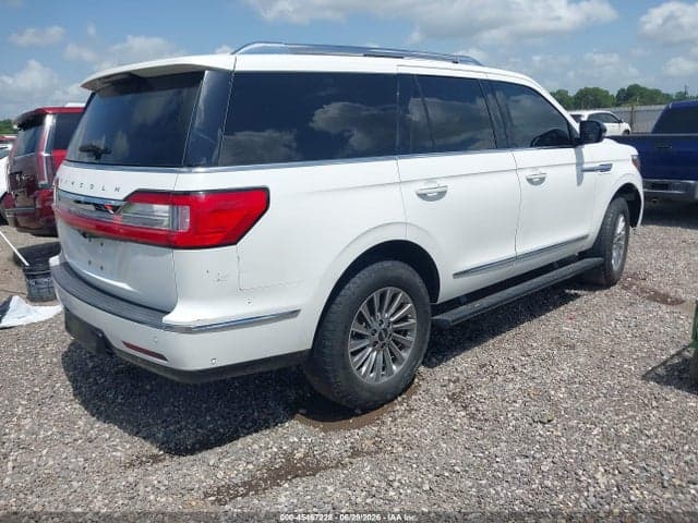 2021 LINCOLN NAVIGATOR STANDARD 4