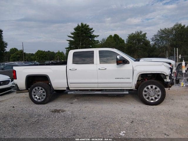 2017 GMC SIERRA 2500HD DENALI 13