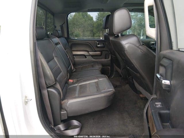 2017 GMC SIERRA 2500HD DENALI 8