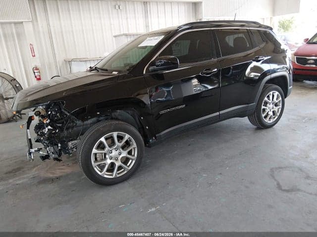 2024 JEEP COMPASS LATITUDE LUX FWD 2