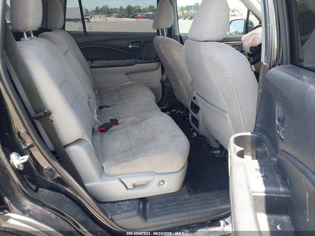 2019 HONDA PILOT EX 8