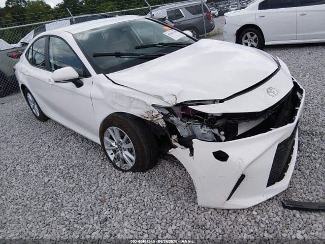2025 TOYOTA CAMRY LE 1