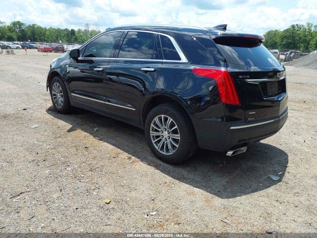 2017 CADILLAC XT5 LUXURY 3