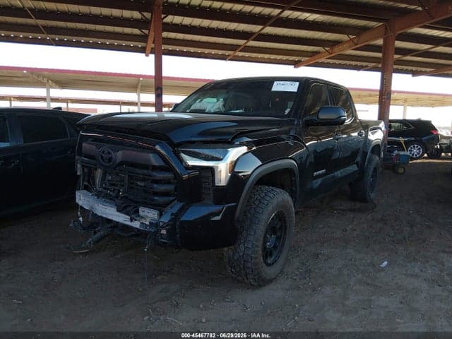 2024 TOYOTA TUNDRA SR5 2