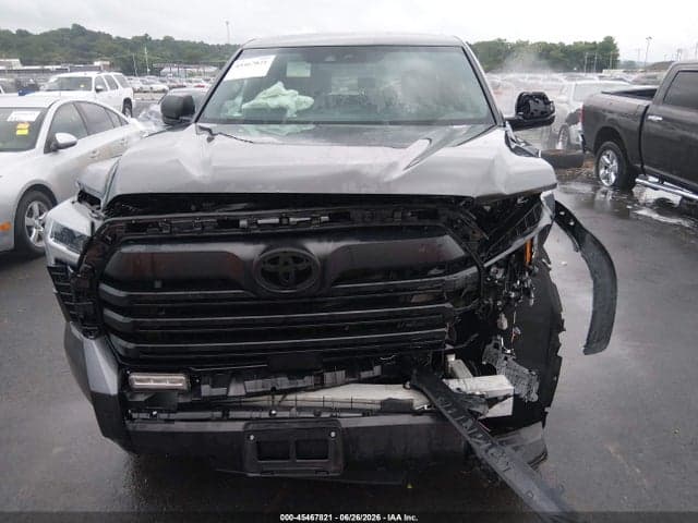 2025 TOYOTA TUNDRA SR5 6