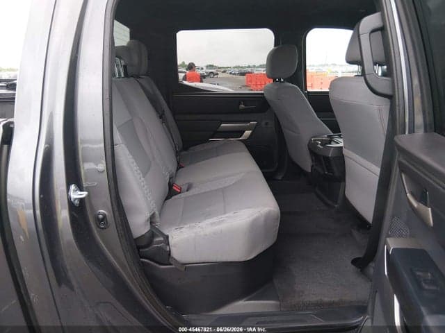 2025 TOYOTA TUNDRA SR5 8