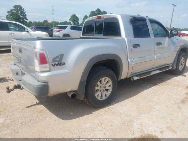 2006 MITSUBISHI RAIDER DURO 4