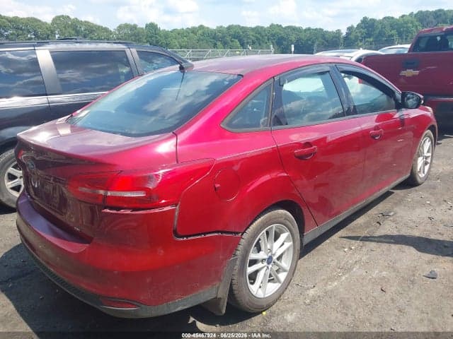 2017 FORD FOCUS SE 4