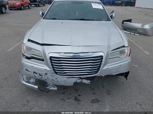 2012 CHRYSLER 300 LIMITED 6