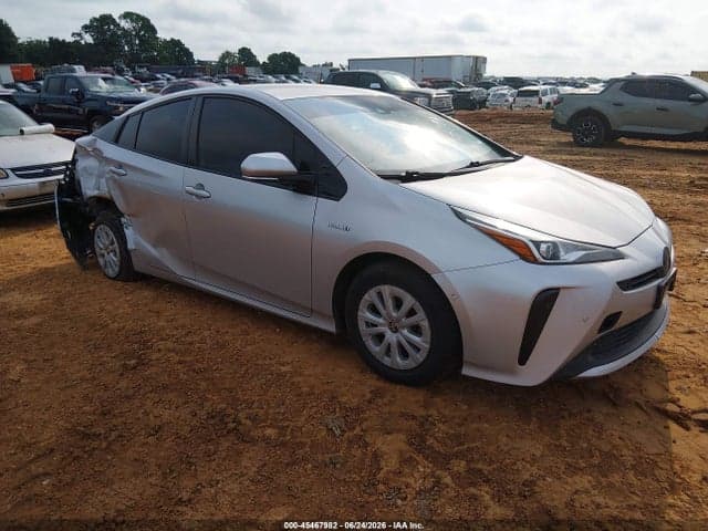2019 TOYOTA PRIUS LE 1