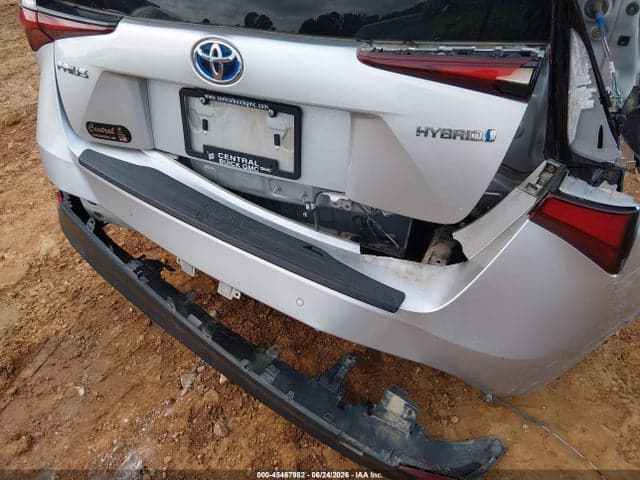 2019 TOYOTA PRIUS LE 6