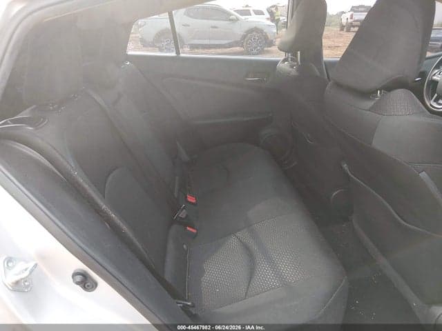 2019 TOYOTA PRIUS LE 8