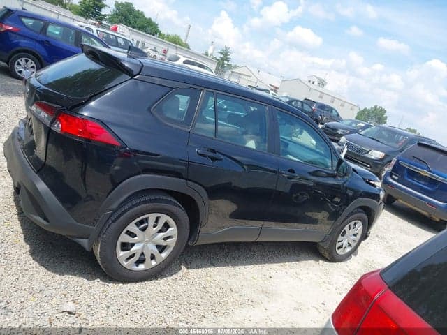2025 TOYOTA COROLLA CROSS L 14