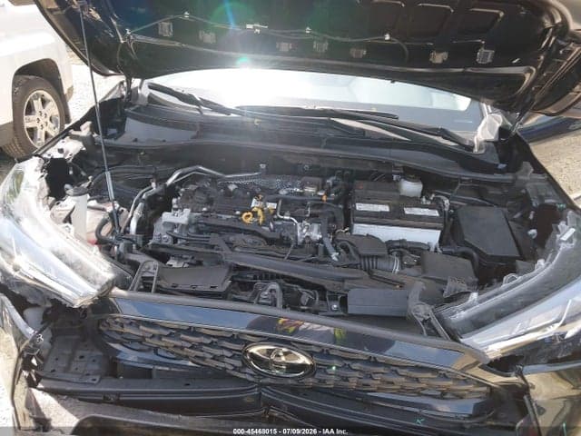 2025 TOYOTA COROLLA CROSS L 10