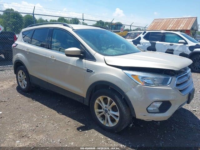 2018 FORD ESCAPE SE 1