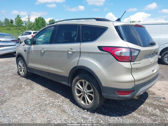 2018 FORD ESCAPE SE 3