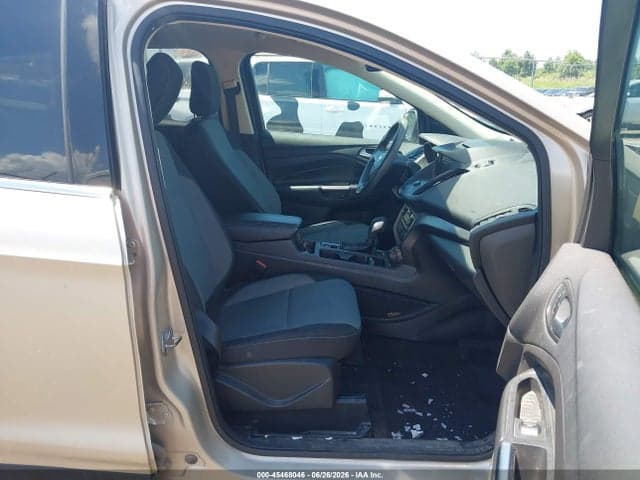 2018 FORD ESCAPE SE 5
