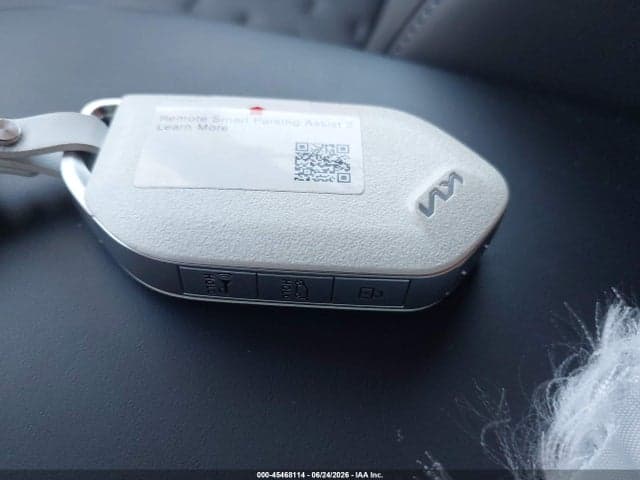 2026 KIA EV9 WIND 11
