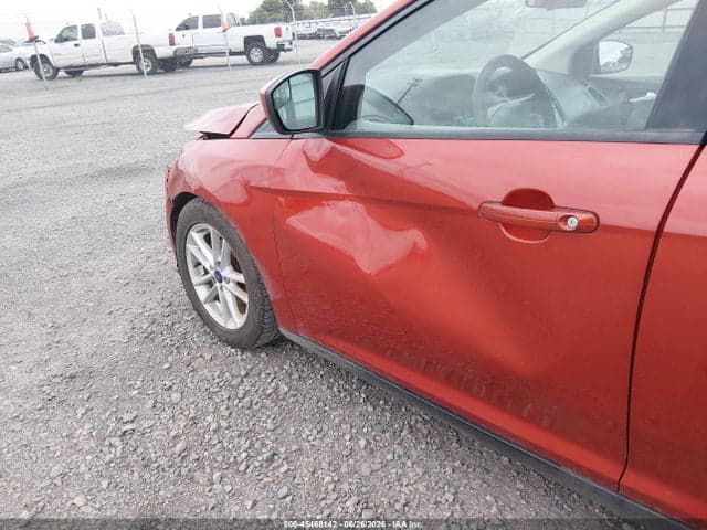 2018 FORD FOCUS SE 12