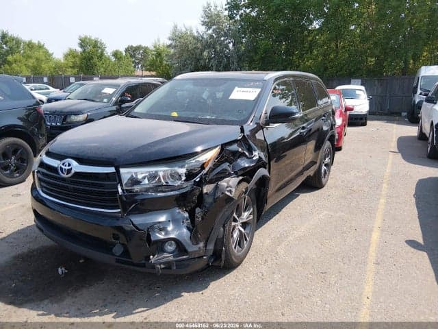 2016 TOYOTA HIGHLANDER XLE V6 2