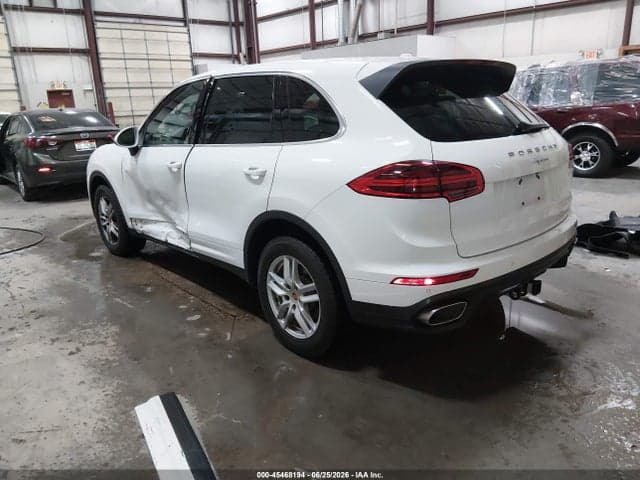 2016 PORSCHE CAYENNE 3
