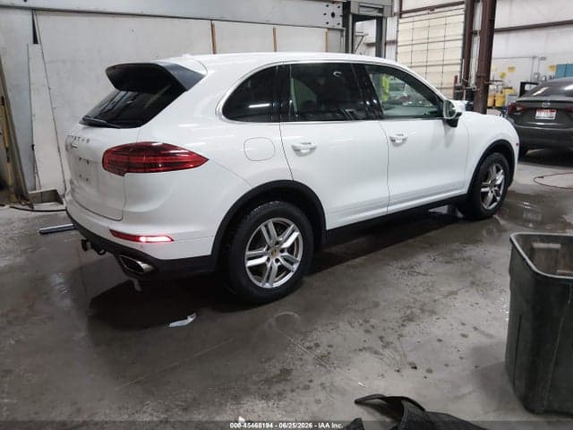 2016 PORSCHE CAYENNE 4
