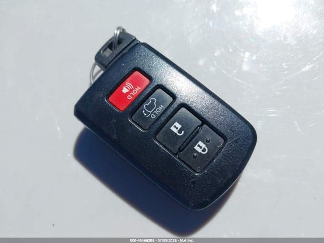 2018 TOYOTA RAV4 HYBRID LIMITED 11
