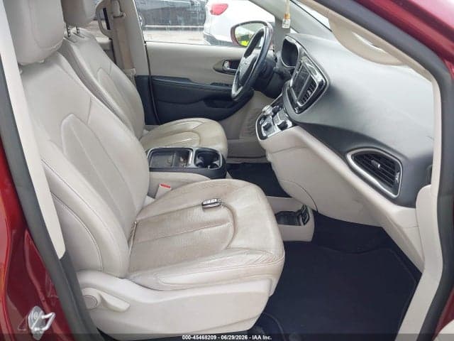 2020 CHRYSLER PACIFICA TOURING L 5