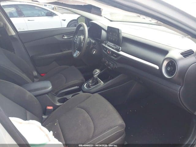 2021 KIA FORTE LXS 5