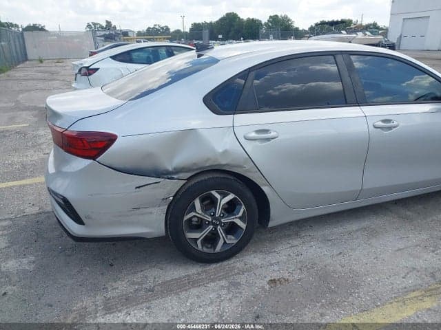 2021 KIA FORTE LXS 6