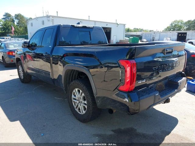 2022 TOYOTA TUNDRA SR5 3