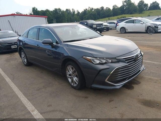 2019 TOYOTA AVALON XLE 1