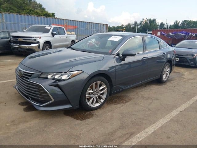 2019 TOYOTA AVALON XLE 2