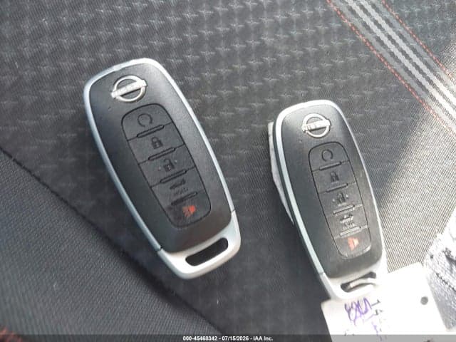2025 NISSAN VERSA 1.6 SR 11