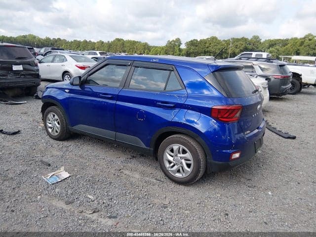 2023 HYUNDAI VENUE SE 3